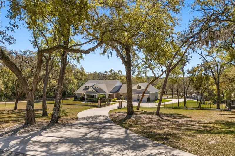 2600 Robie Ave, FL