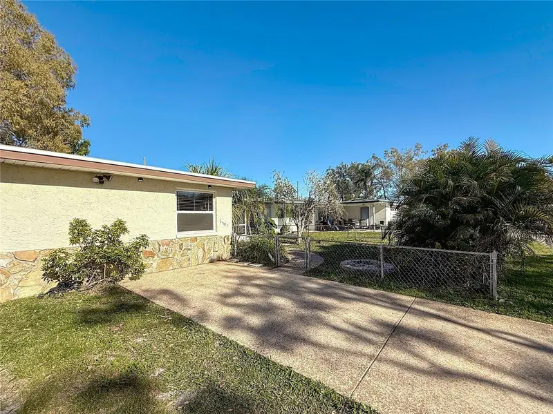 3501 Beechwood Ter N, FL