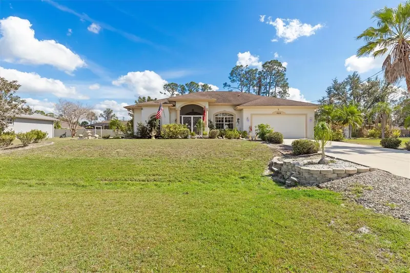 3816 N Cranberry Blvd, FL