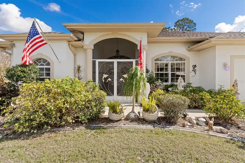 3816 N Cranberry Blvd, FL