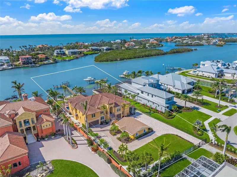 471 Bayshore Rd, FL