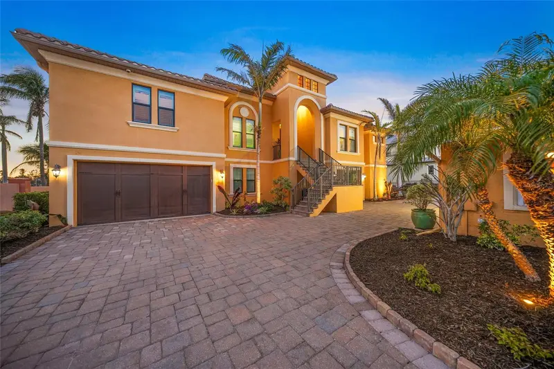 471 Bayshore Rd, FL