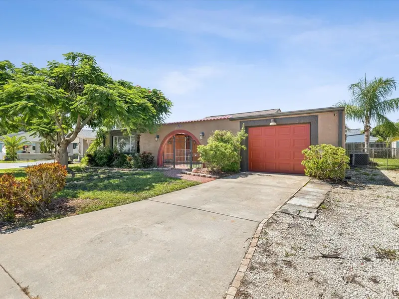 3730 Sail Dr, FL