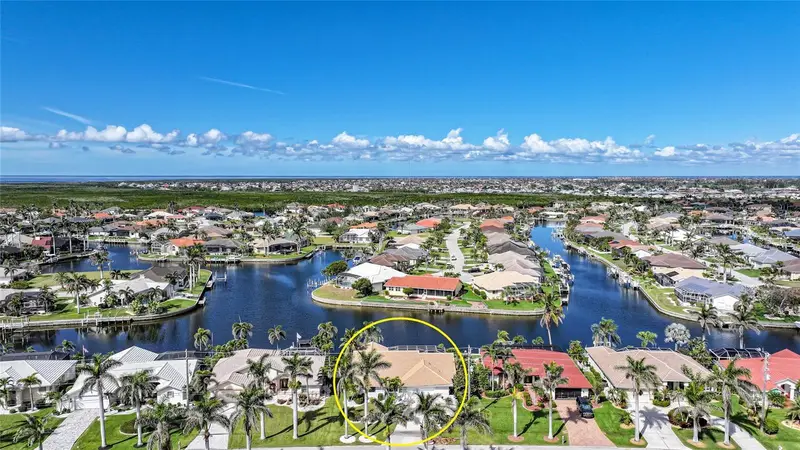 494 Monaco Dr, FL
