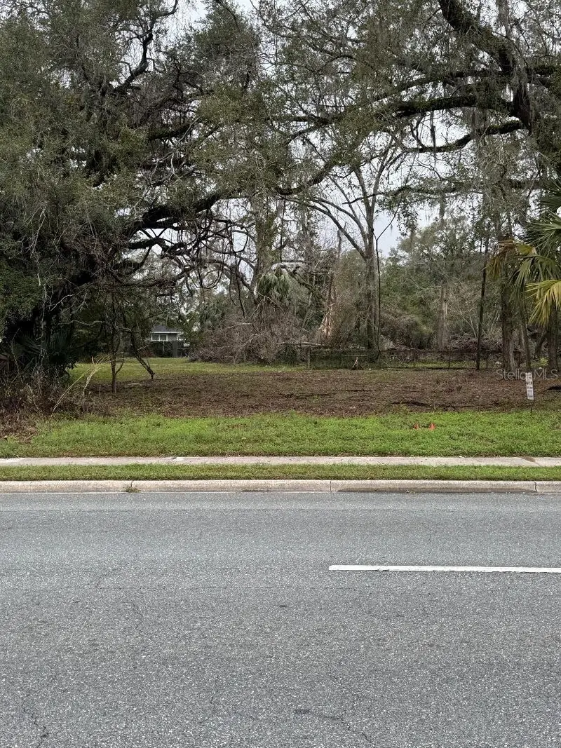 North U.S. Highway 441, FL