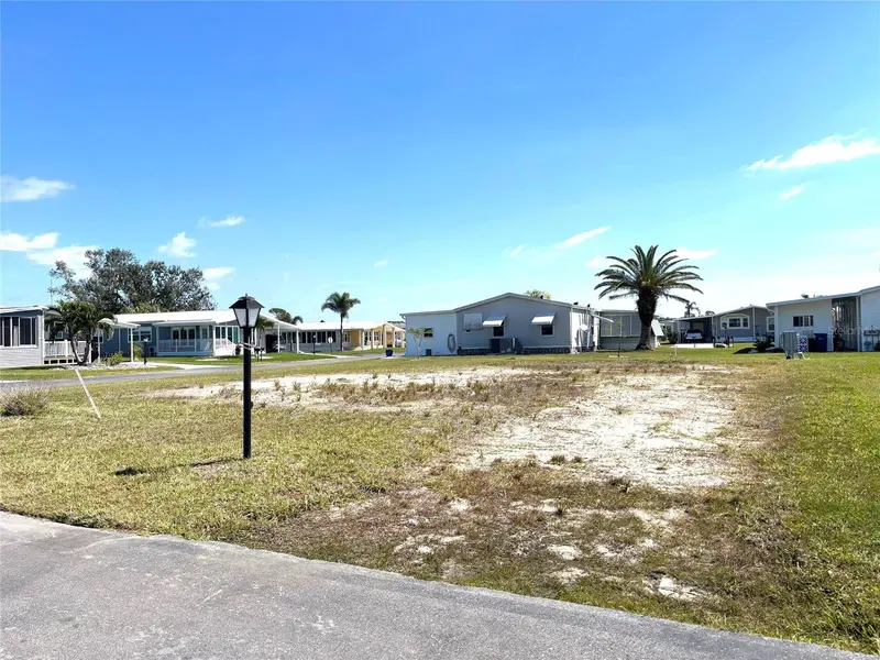 502 San Clemente Cir, FL