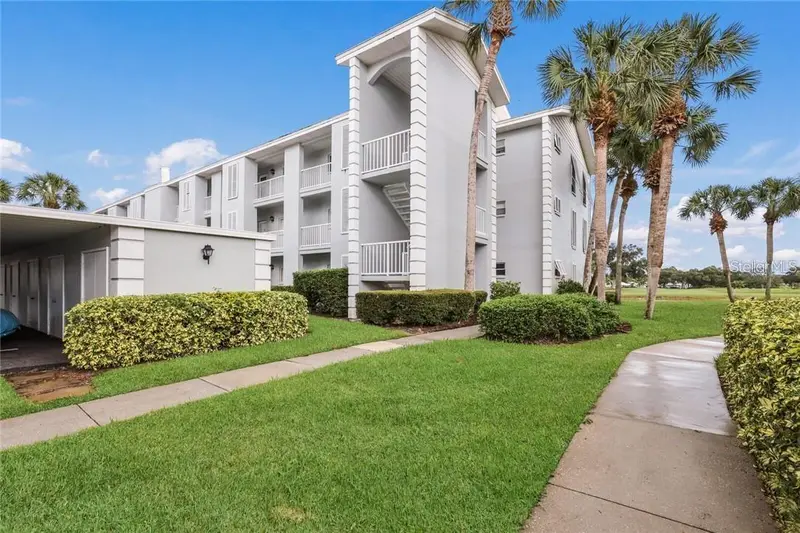404 Cerromar Cir N #119, FL