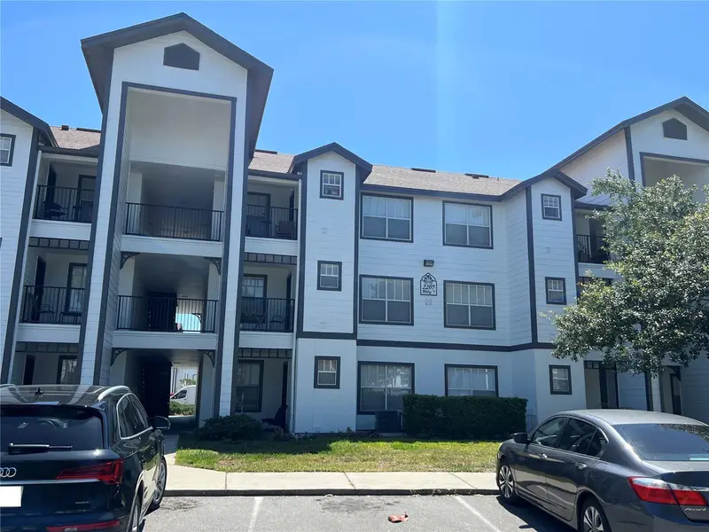2207 Antigua Pl #736, FL
