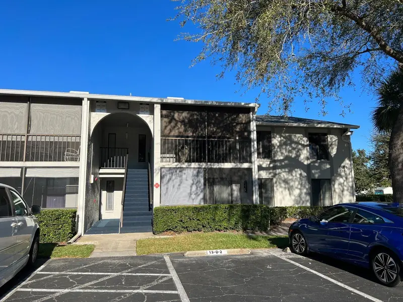1324 S Pine Ridge Cir #D2, FL