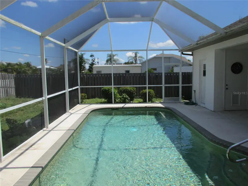 23404 Peachland Blvd, FL