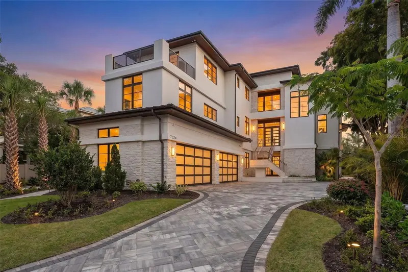 7324 Point Of Rocks Rd, FL