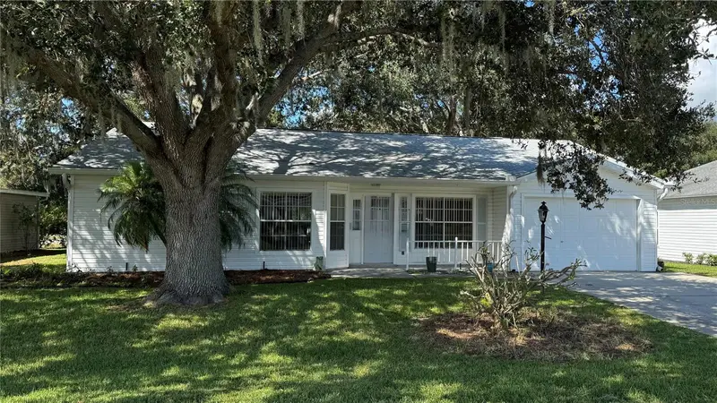 25527 Oak Aly, FL