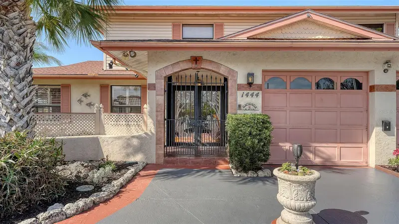 1444 Ridgewood Ln, FL