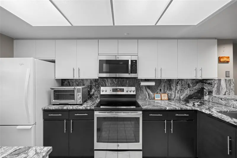 2320 Terra Ceia Bay Blvd #206, FL