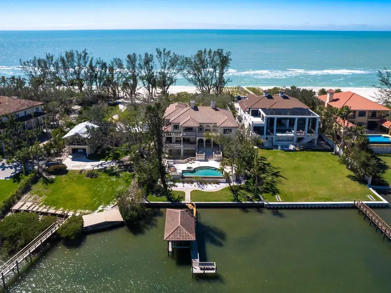 1216 N Casey Key Rd, FL