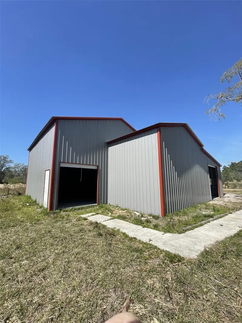 19100 County Road 33, FL