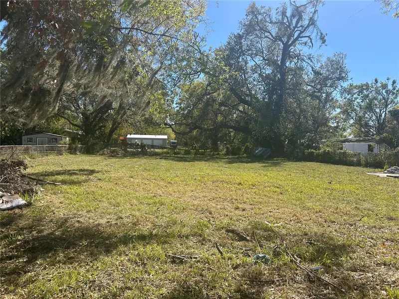 7707 Gibsonton Dr, FL