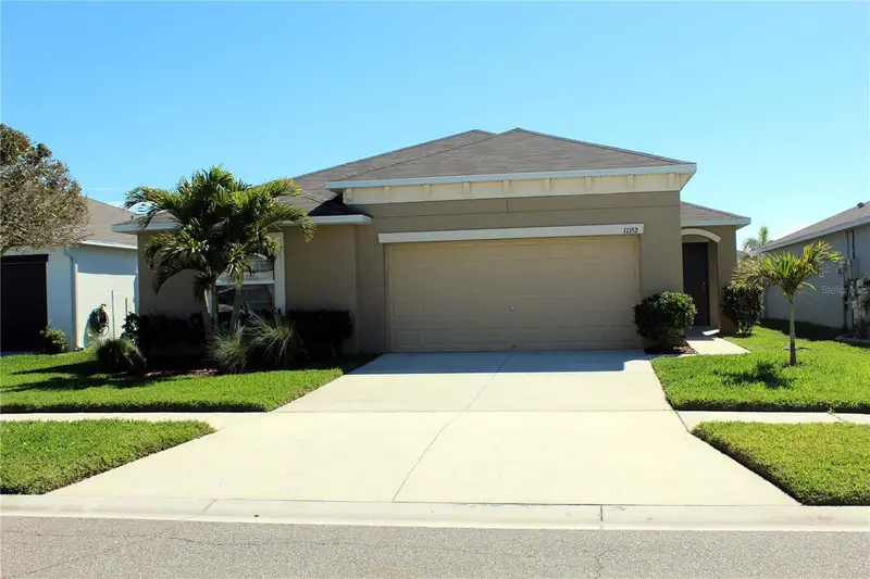 17152 Sunshine Mimosa St, FL
