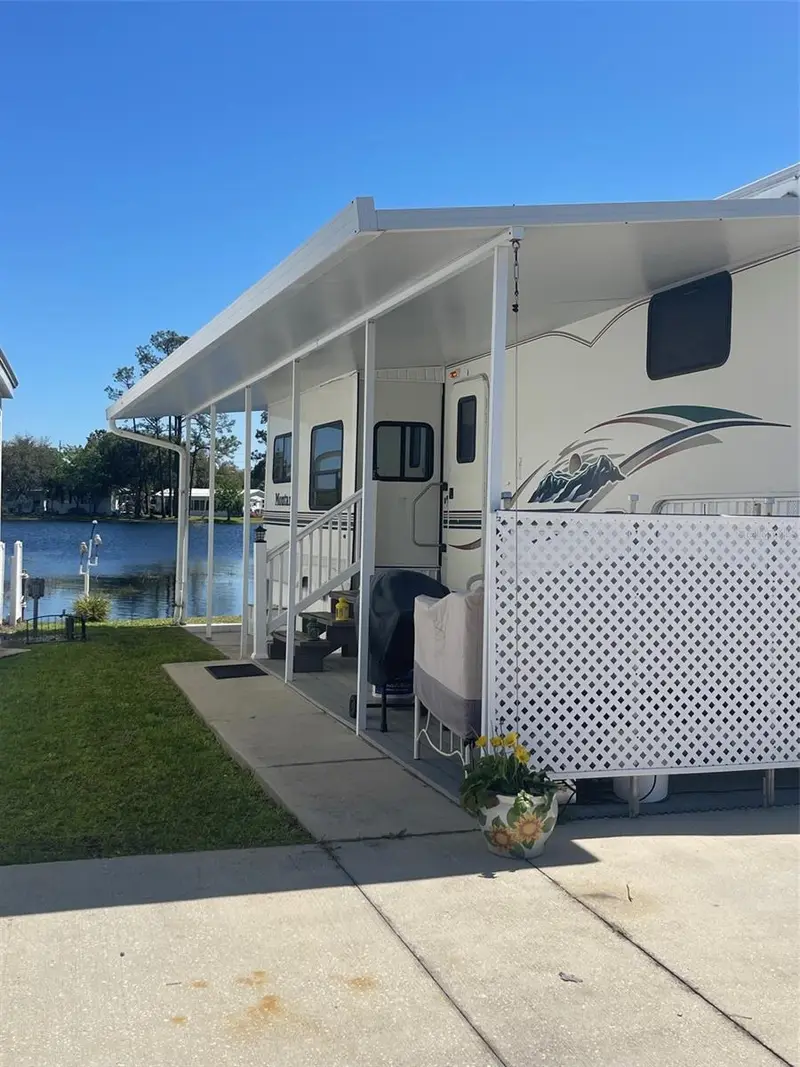 86 Eagle Pt S, FL
