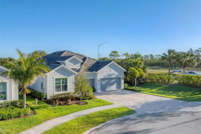 25246 Keygrass Ct, FL