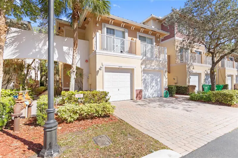 4650 Sw 75th Way, FL