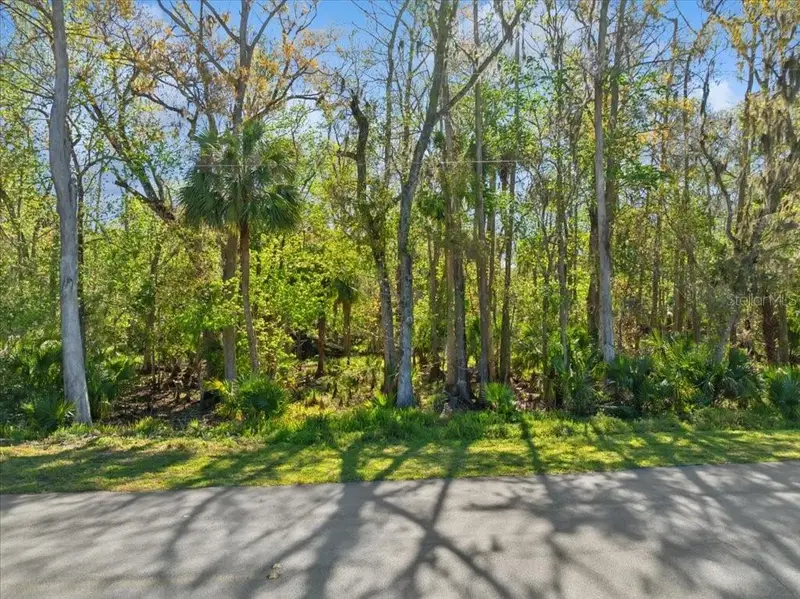138 Blare Dr, FL