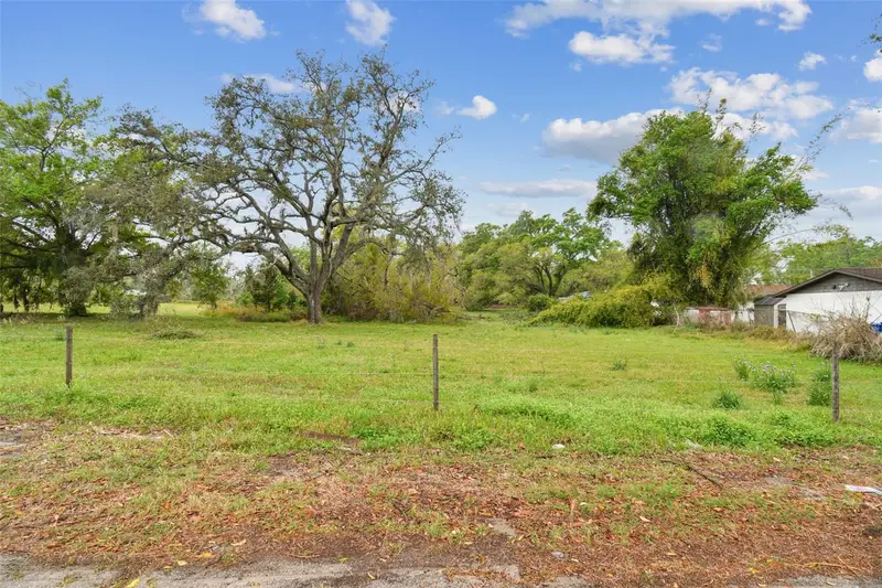 S Taylor Rd, FL