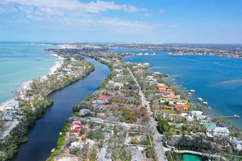 8504 Heron Lagoon Cir, FL
