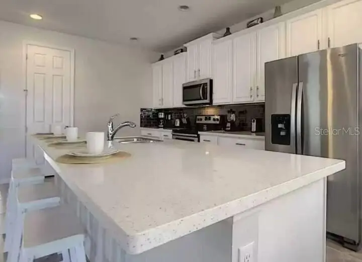 9033 Flamingo Key Way, FL