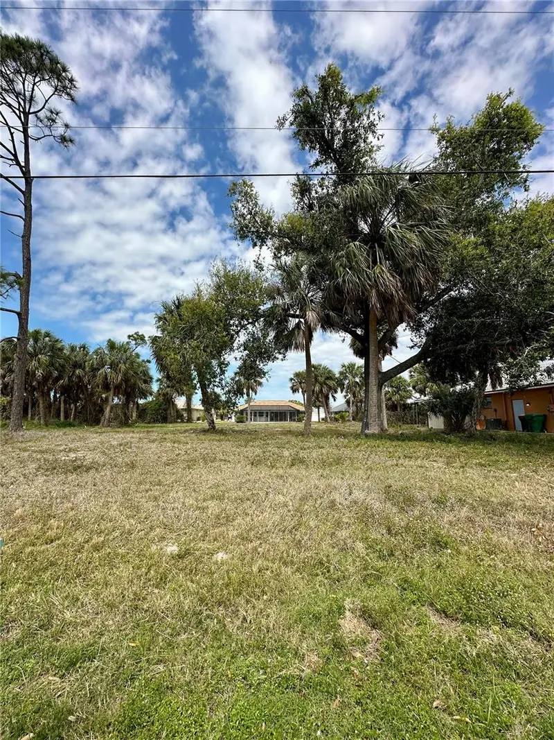 45 Long Meadow Ln, FL