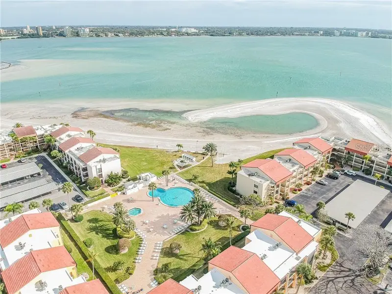 800 S Gulfview Blvd #203, FL