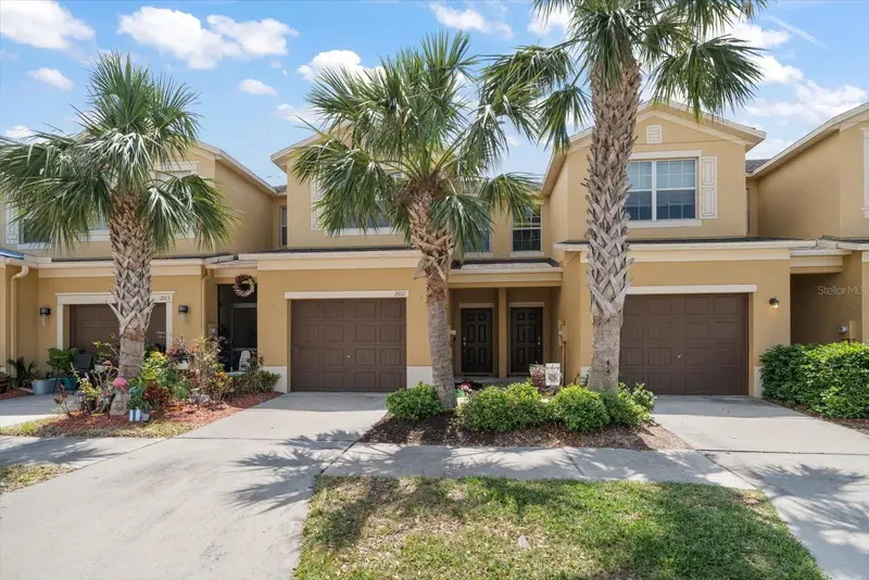 2011 Hawks View Dr, FL