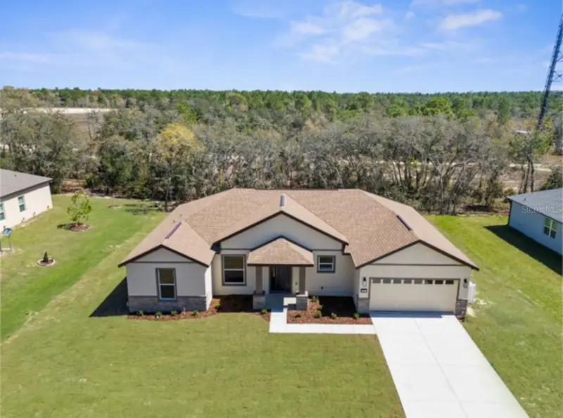 34 Lupine St, FL