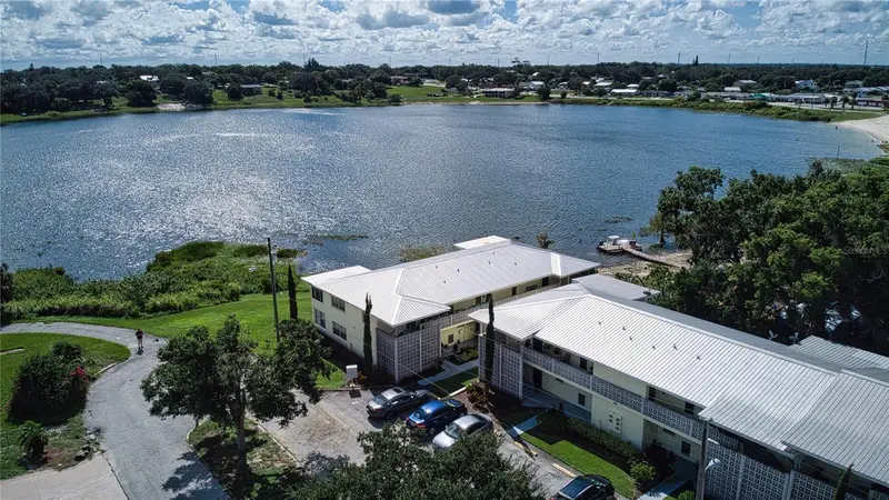 136 N Verona Ave #103, FL