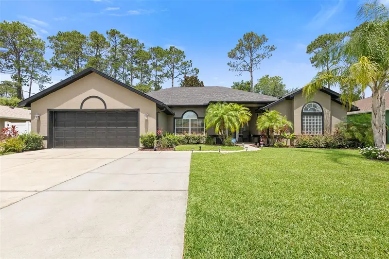 51 Bannerwood Ln, FL