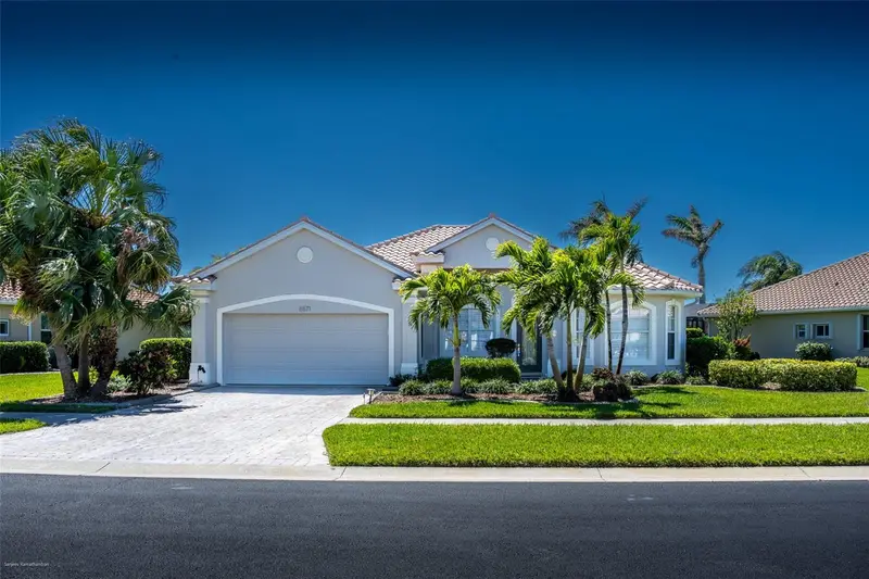 6571 Talon Bay Dr, FL
