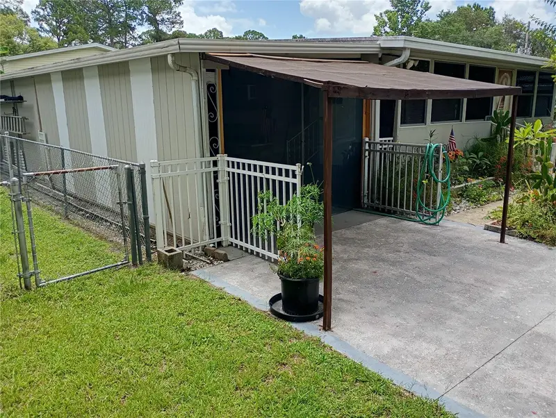 109 Fern Dr, FL