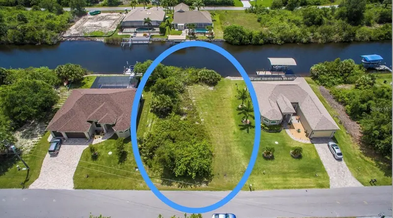 9386 Bluegill Circle, FL