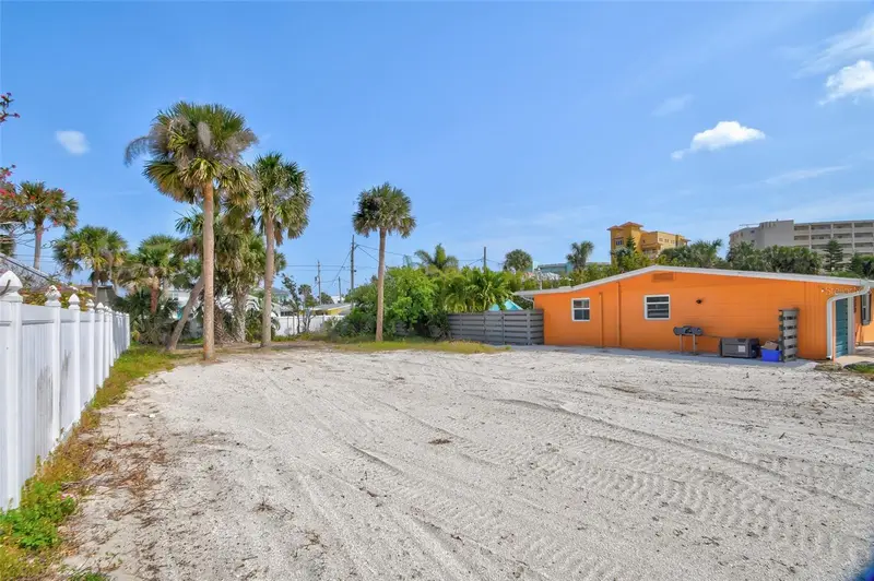 306 Normandy Ave, FL