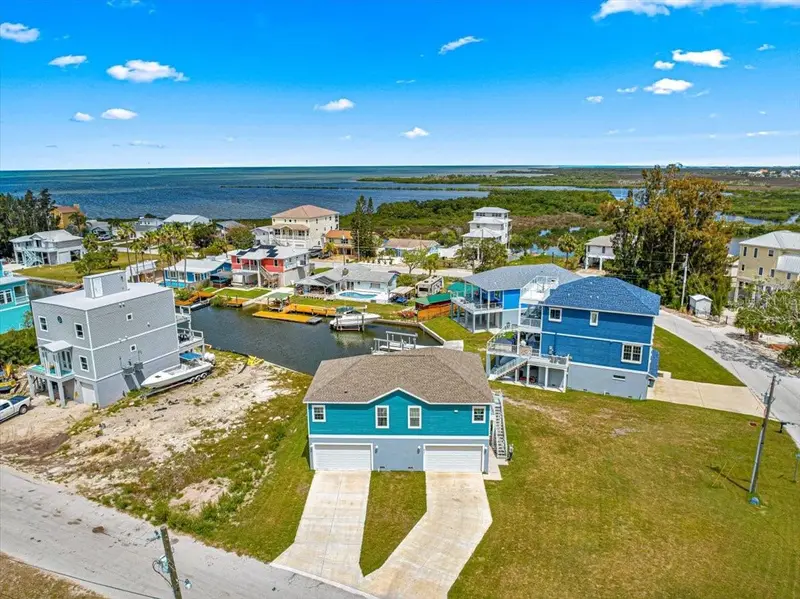 6771 Seaview Blvd, FL