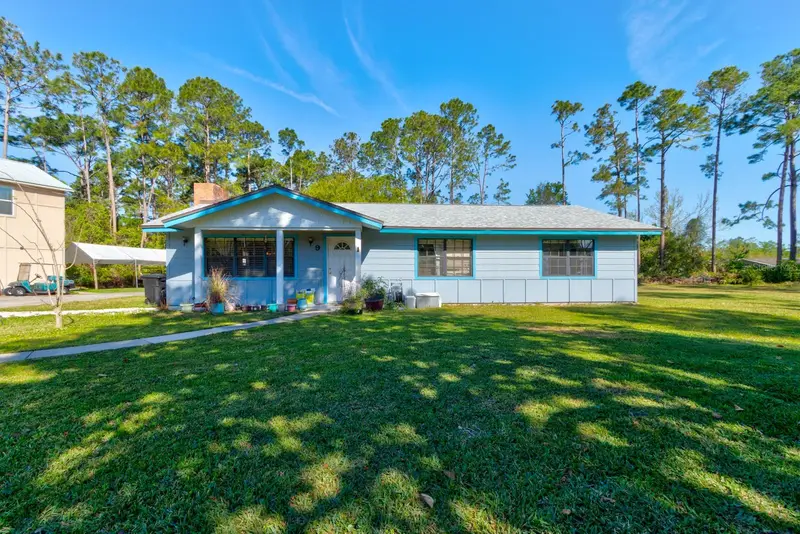9 Shadow Ln, FL