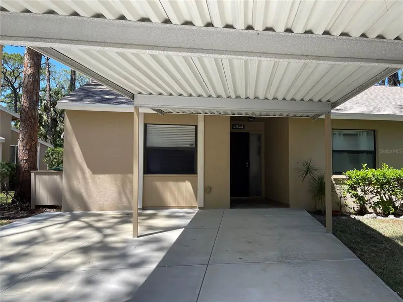 4944 Village Gardens Dr #151, FL
