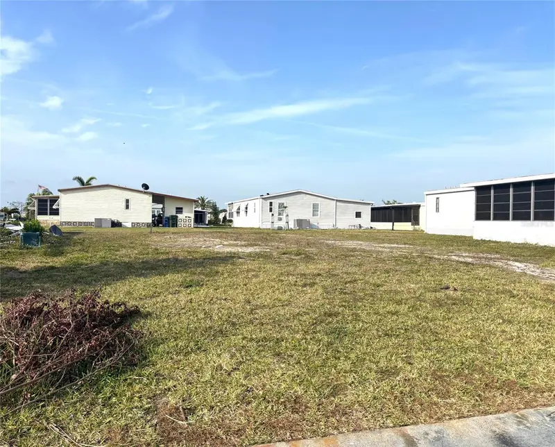 647 Los Altos, FL
