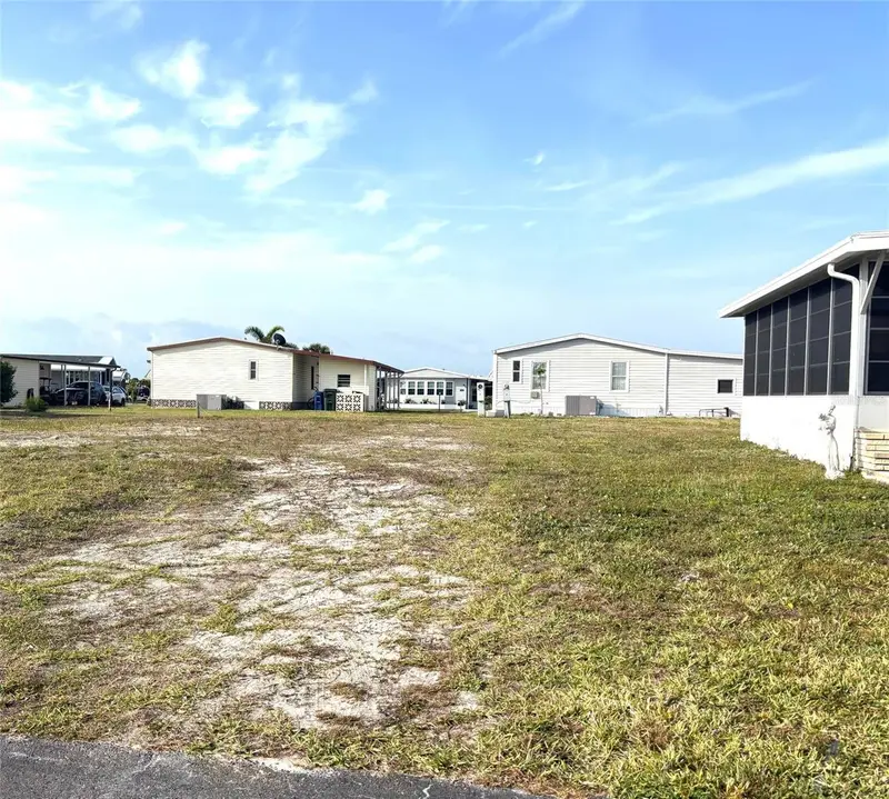 647 Los Altos, FL