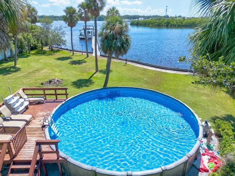 8820 S Hickory Ln, FL