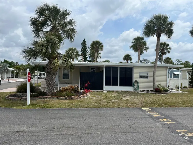 530 Via Veneto, FL
