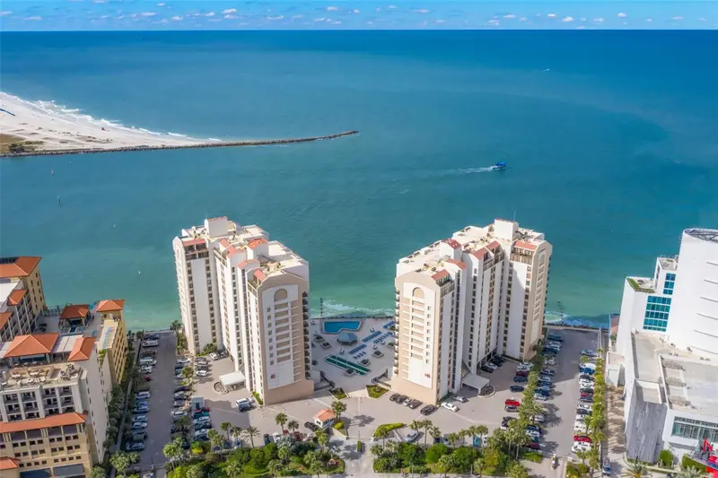 440 S Gulfview Blvd #1701, FL