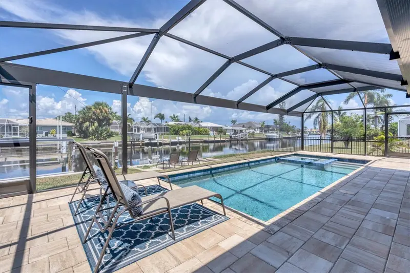 280 Belvedere Ct, FL