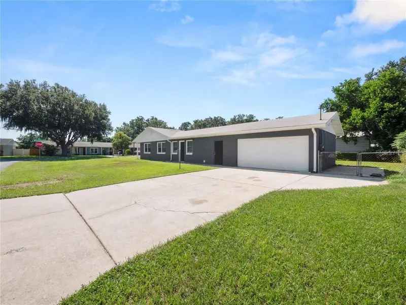 5134 Harvard St W, FL