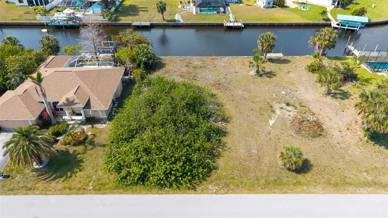 17117 Canary Ln, FL